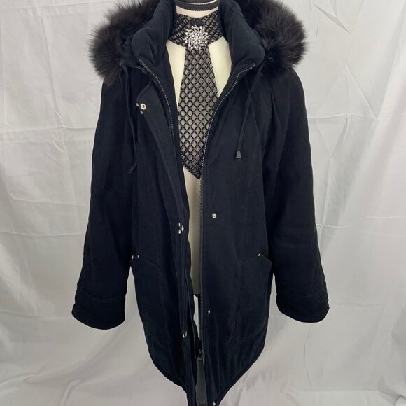 NuAGE DROOPY LOSE FIT WINTER JACKET VELEVITY FEEL WITH FUR HOODIE - Picture 4 of 10